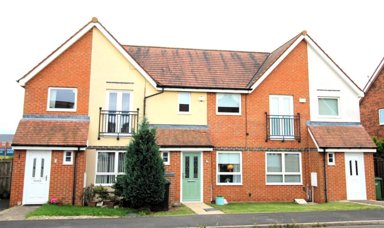 Ashington - 2 Bedroom House - Beautifully Decorated & Furnished - Large Garden Bagian luar foto