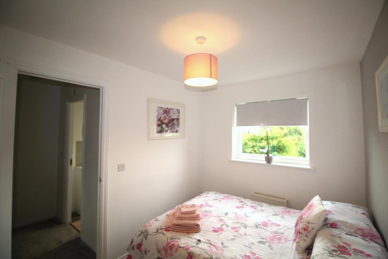 Ashington - 2 Bedroom House - Beautifully Decorated & Furnished - Large Garden Bagian luar foto